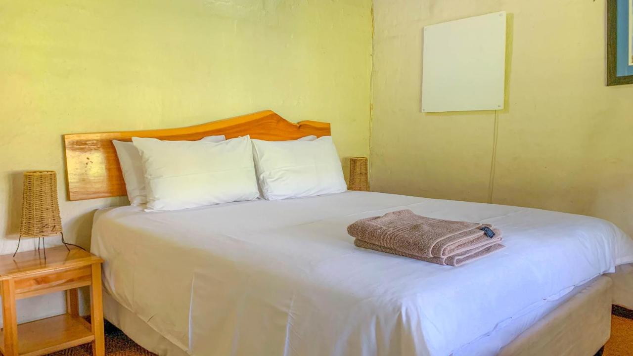 Wits End Mountain Resort Champagne Valley 외부 사진