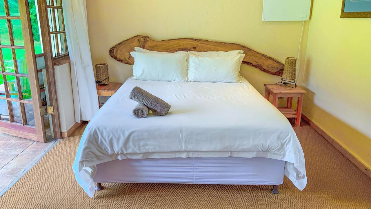 Wits End Mountain Resort Champagne Valley 외부 사진