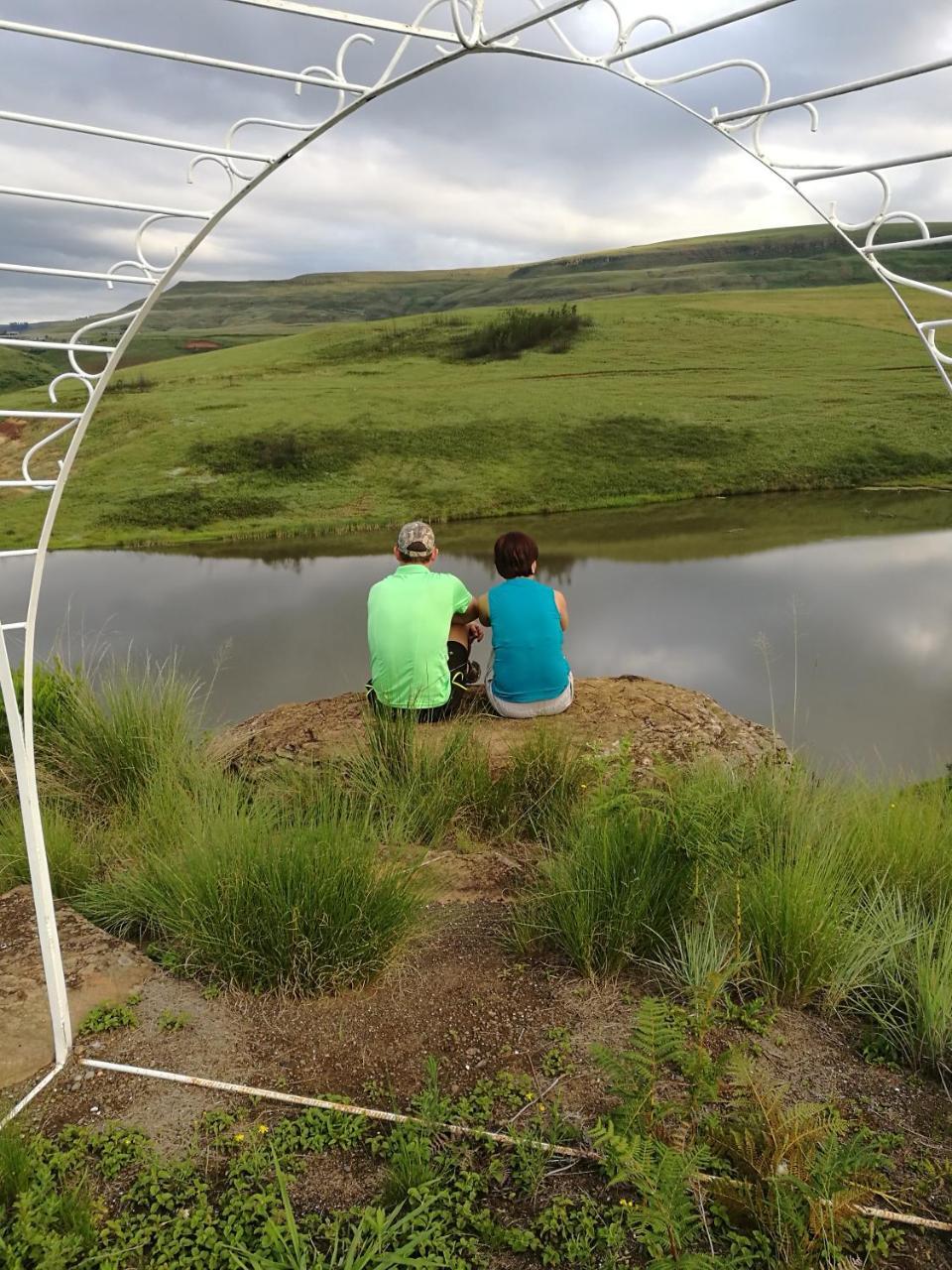 Wits End Mountain Resort Champagne Valley 외부 사진